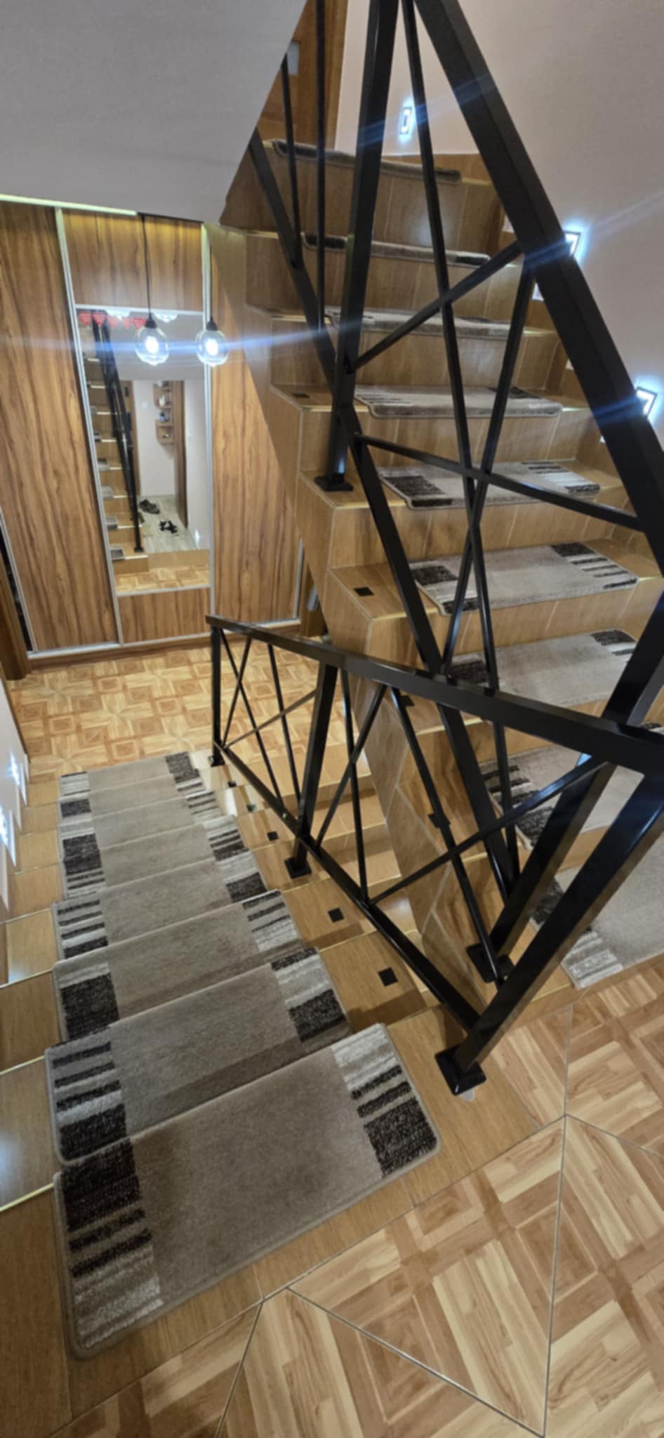 Balustrada wewnętrzna zabiegowa, szczeble pionowe Ø 16 mm